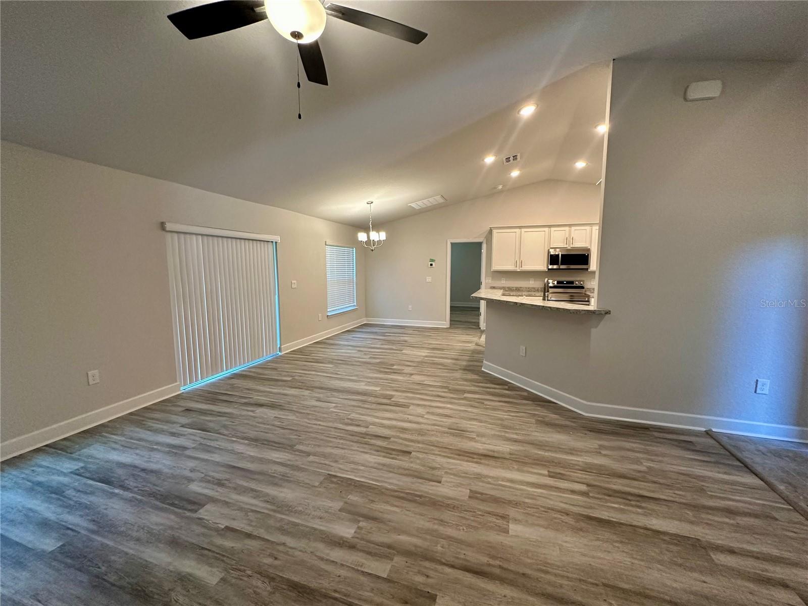 1265 GROVELAND LANE