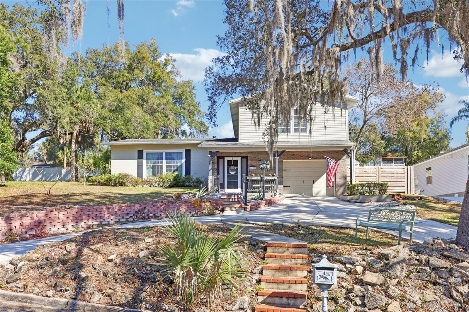 1023 S MORNINGSIDE DRIVE