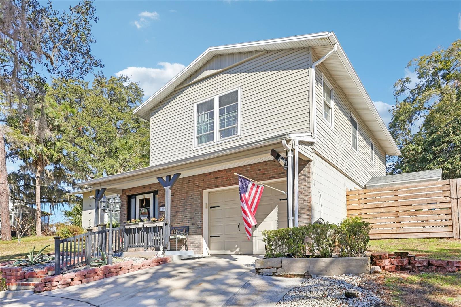 1023 S MORNINGSIDE DRIVE