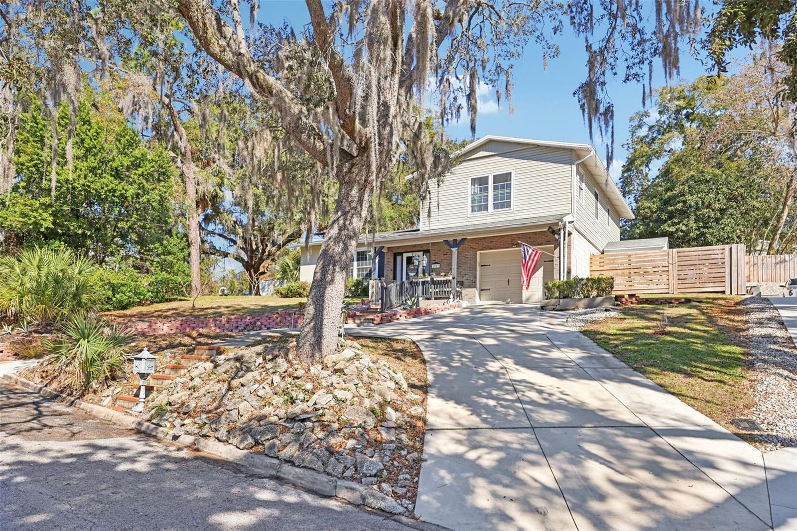 1023 S MORNINGSIDE DRIVE