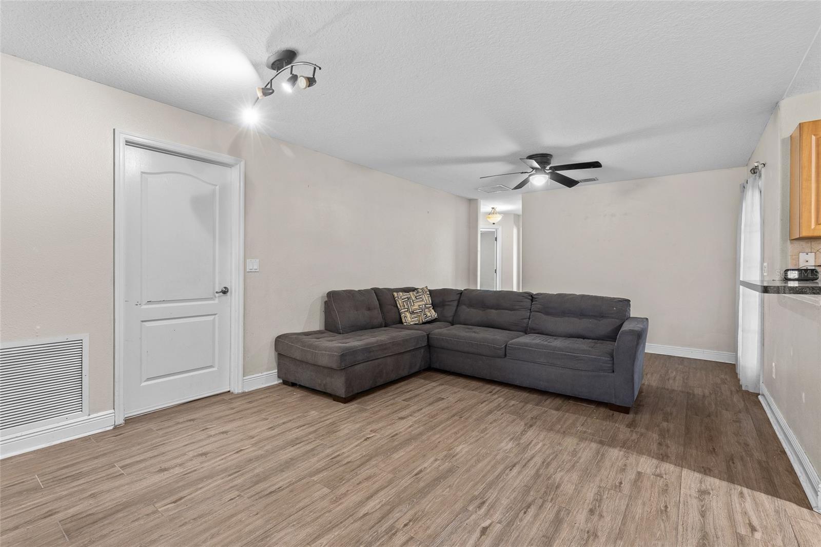 PONCE DE LEON SPGS - Residential