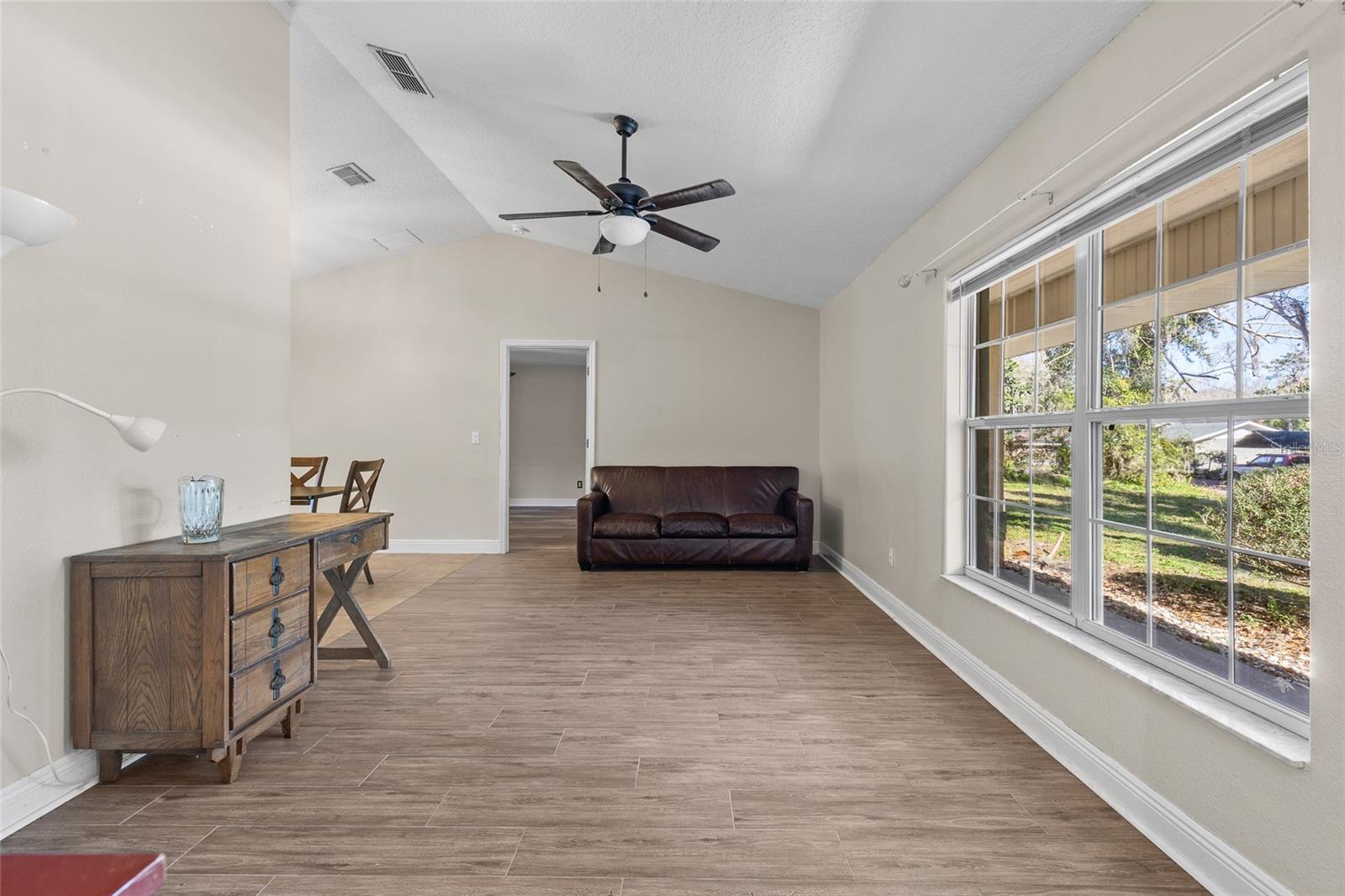 5290 SEMINOLE AVENUE