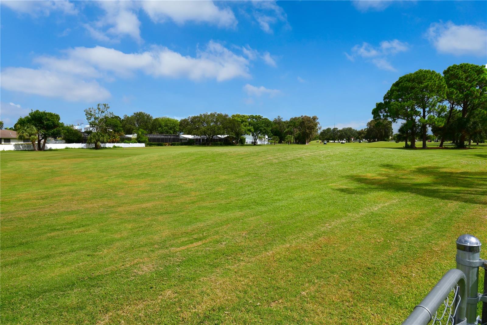 SEMINOLE LAKE GOLF & COUNTRY CLUB ESTATE - Residential