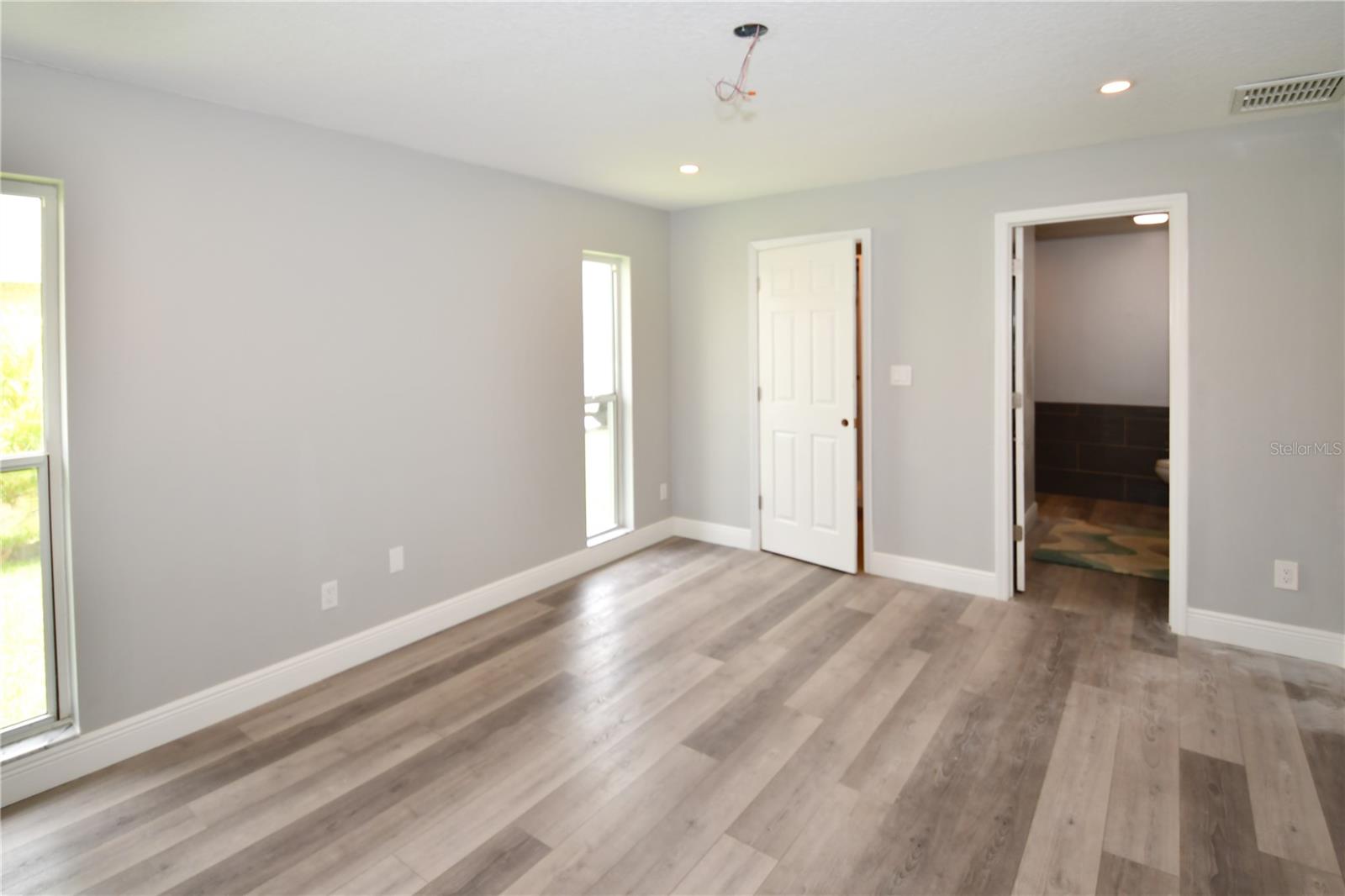 SEMINOLE LAKE GOLF & COUNTRY CLUB ESTATE - Residential