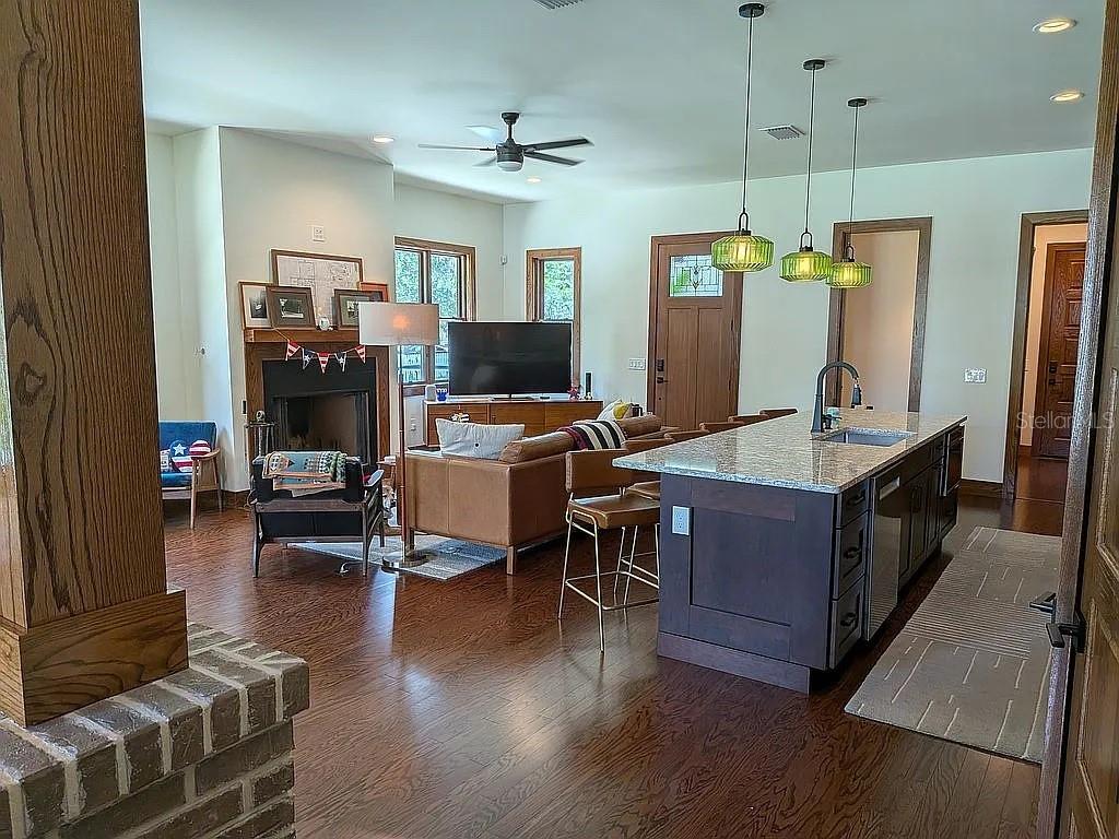 LEESBURG PALMORA SUB - Residential