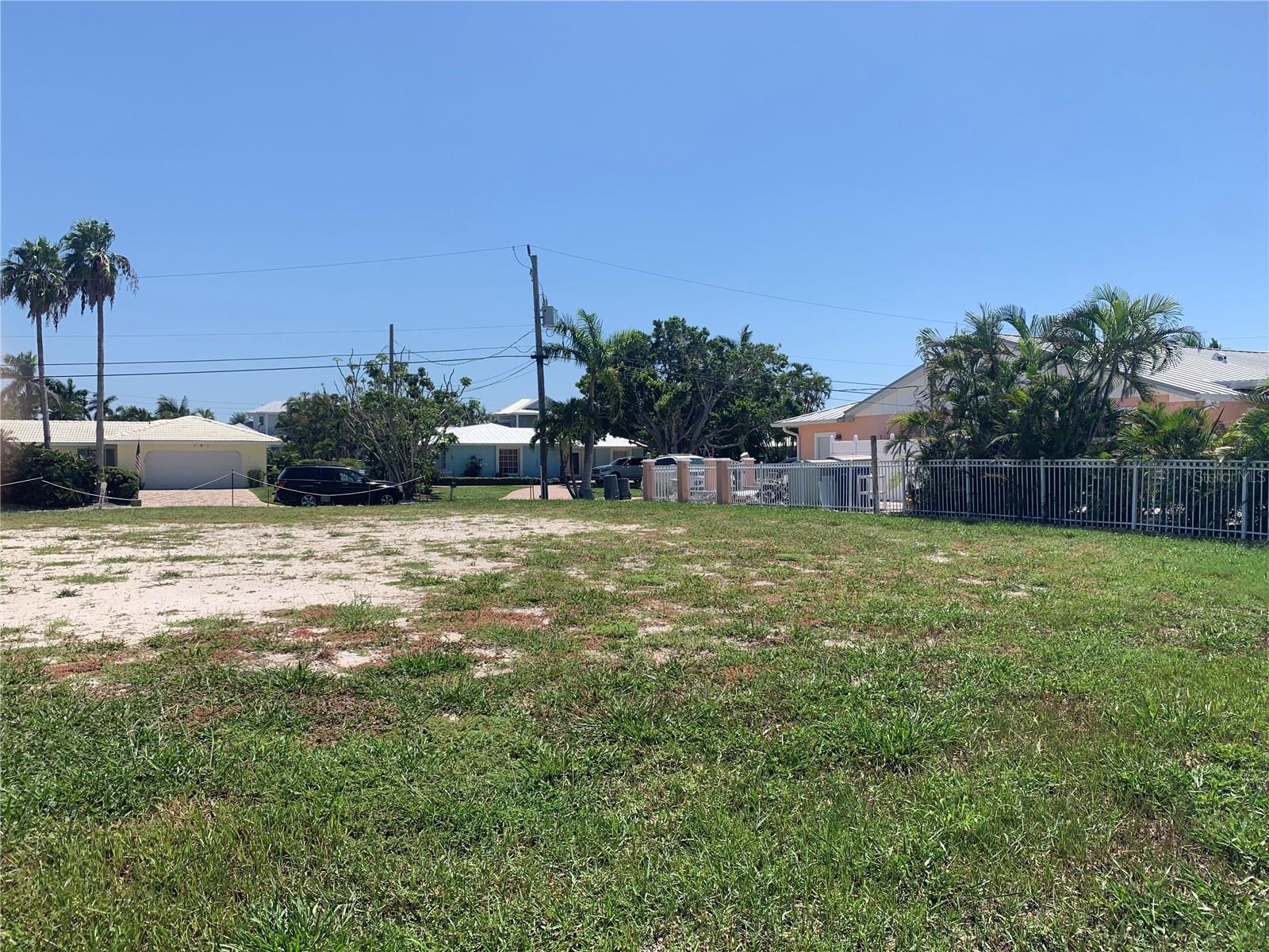 BAY PALMS ADD - Land