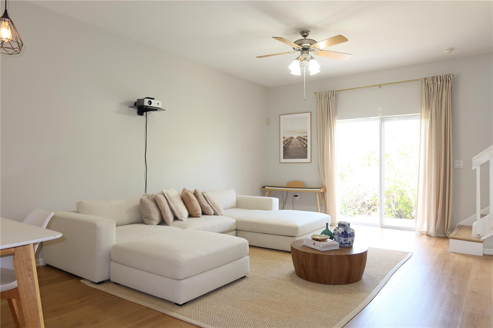 HAMMOCKS - Residential