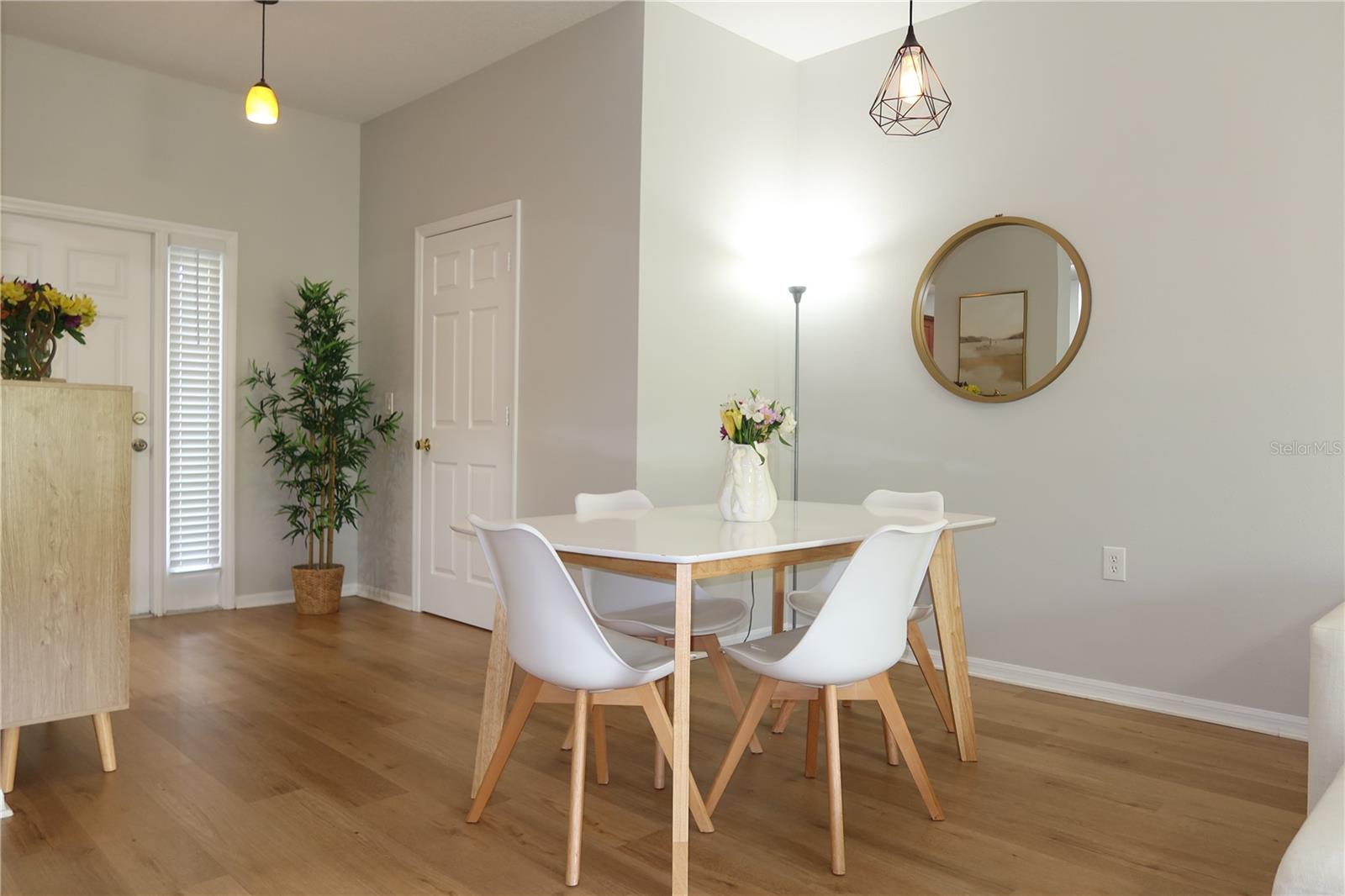 HAMMOCKS - Residential