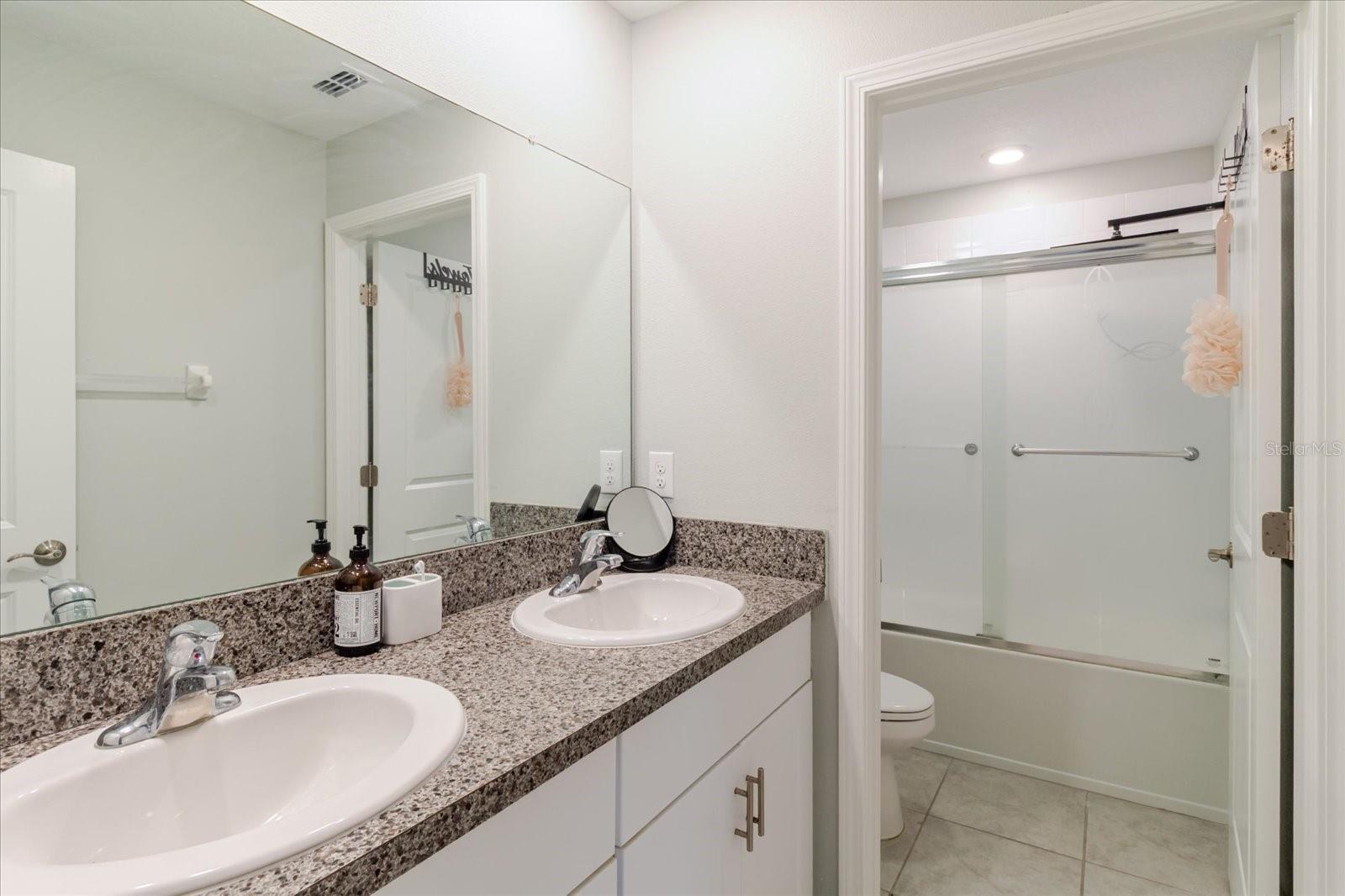 CYPRESS CRK PH 3 & 4 PRCL J - Residential