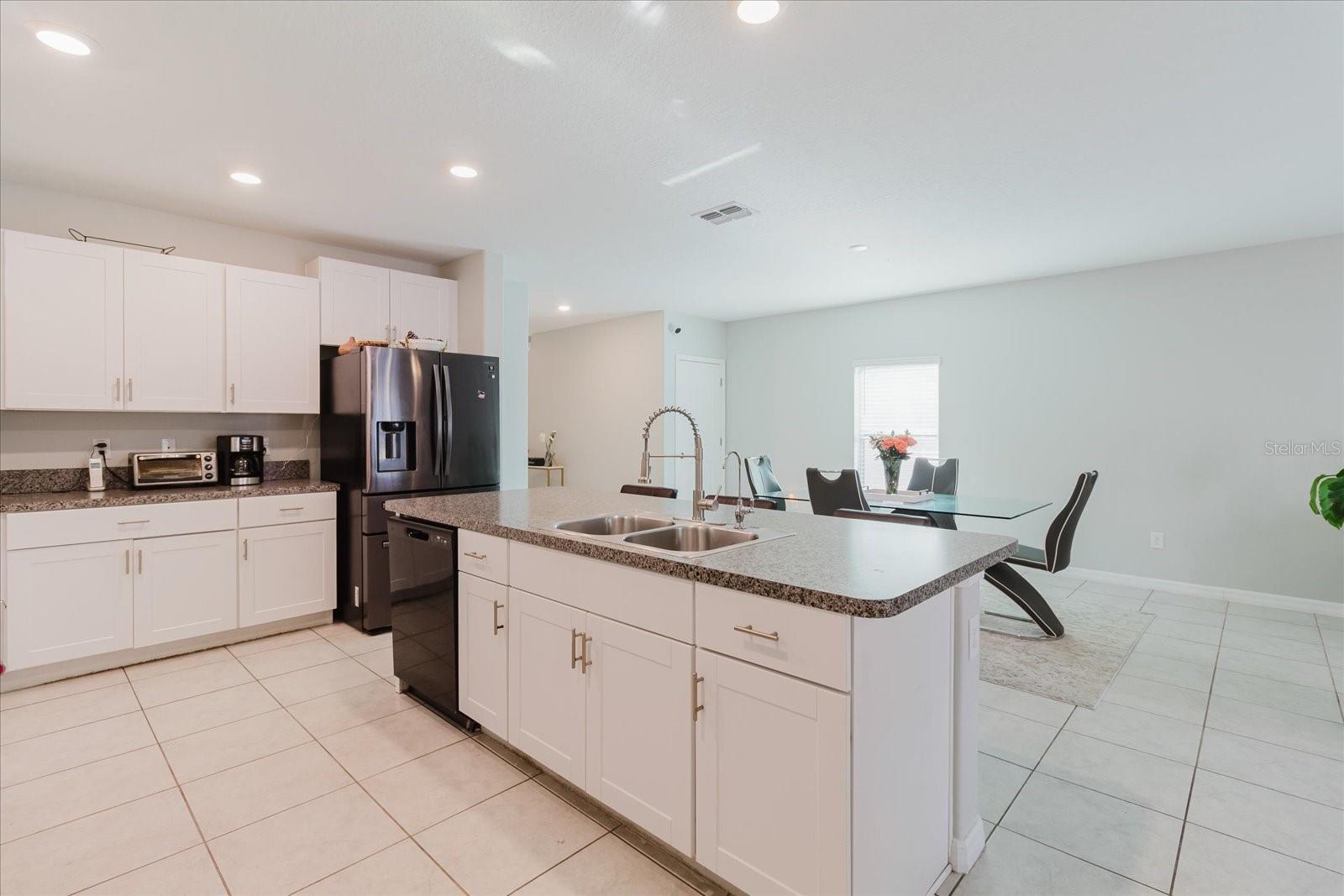 CYPRESS CRK PH 3 & 4 PRCL J - Residential