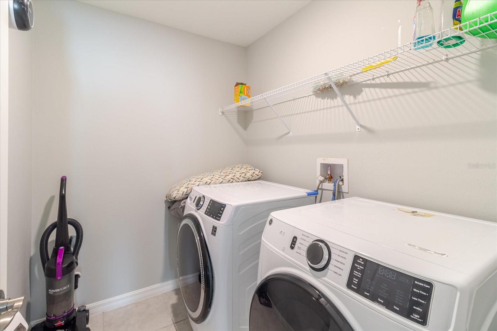 CYPRESS CRK PH 3 & 4 PRCL J - Residential