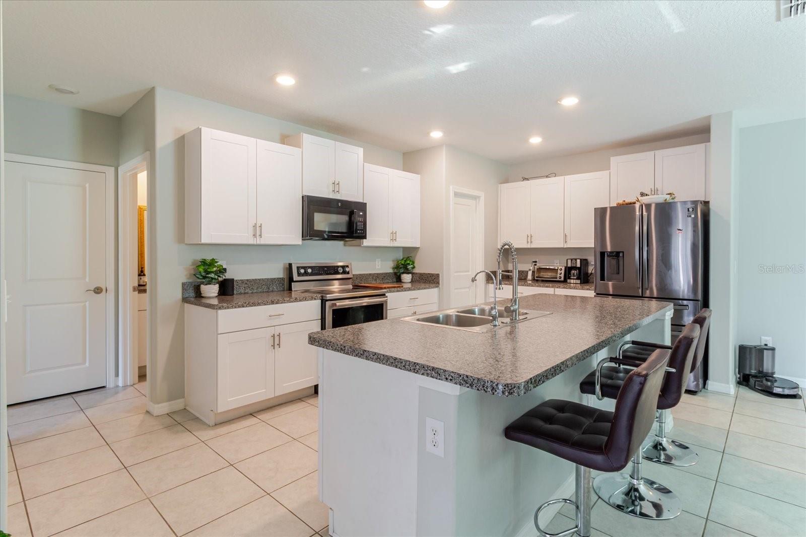 CYPRESS CRK PH 3 & 4 PRCL J - Residential