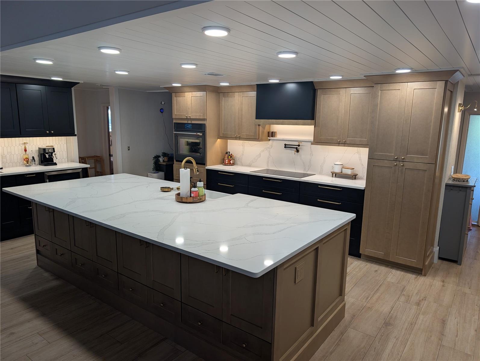 OAK RIDGE - Residential