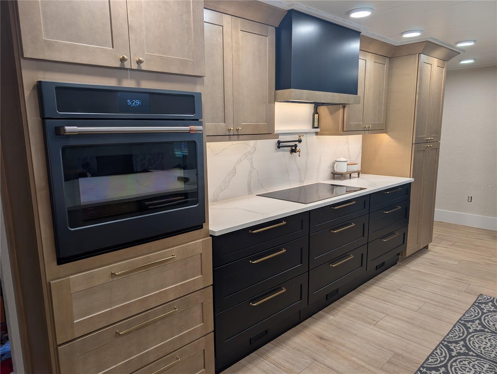 OAK RIDGE - Residential