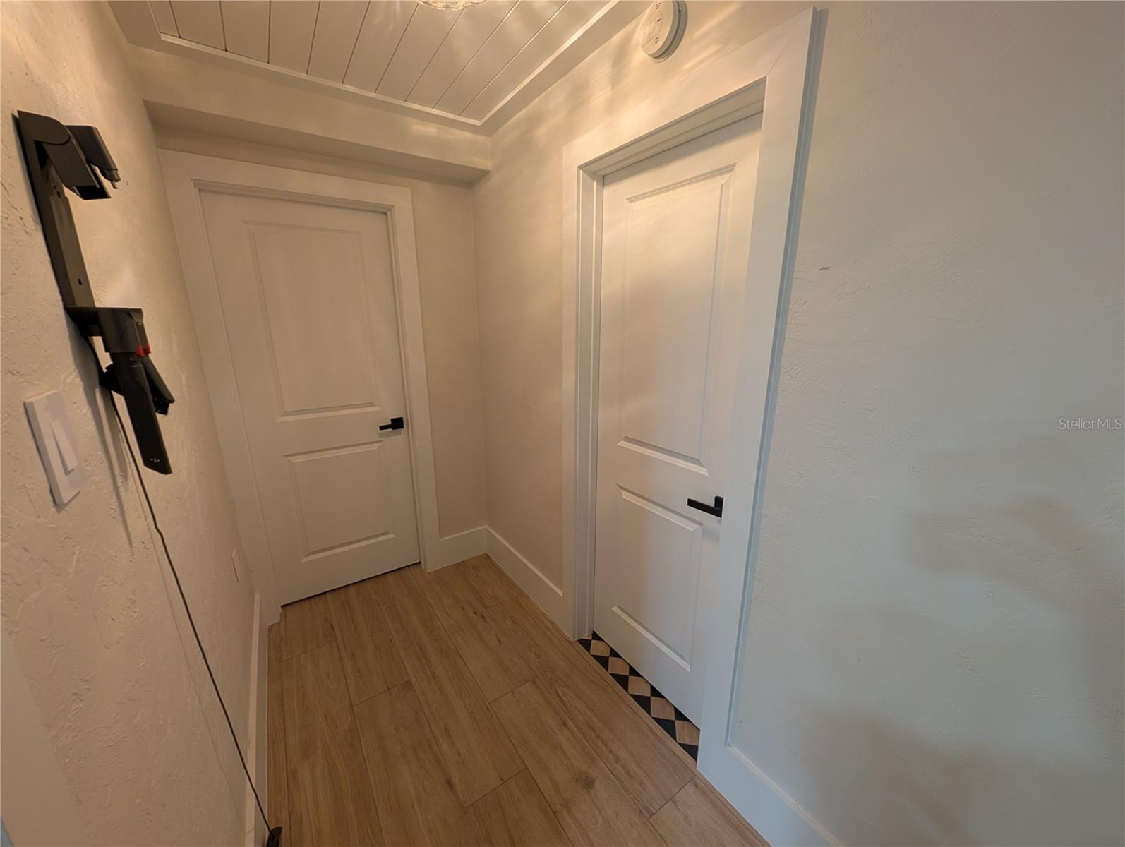 OAK RIDGE - Residential