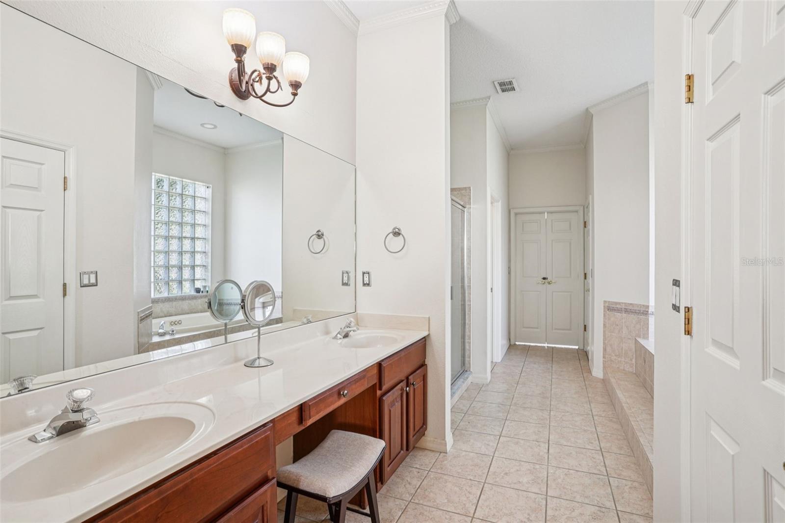 JOHNS LANDING PH 01 44/47 - Residential