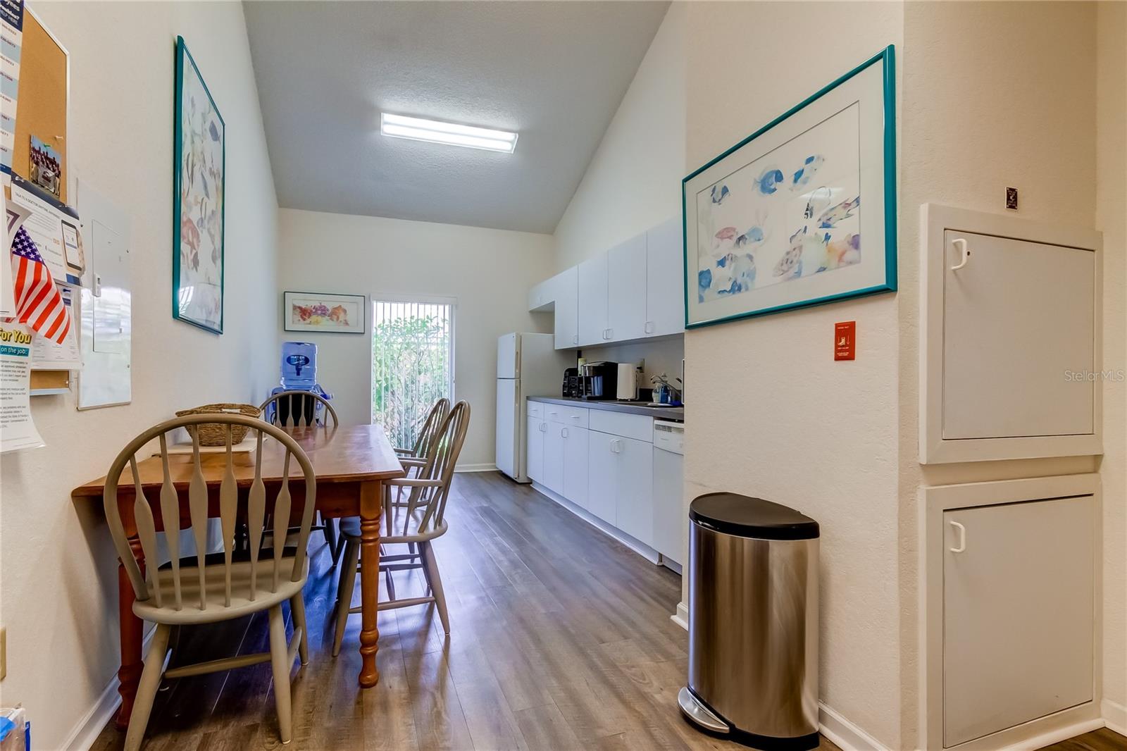 BELLE HAVEN UNIT B REP - Commercial Sale