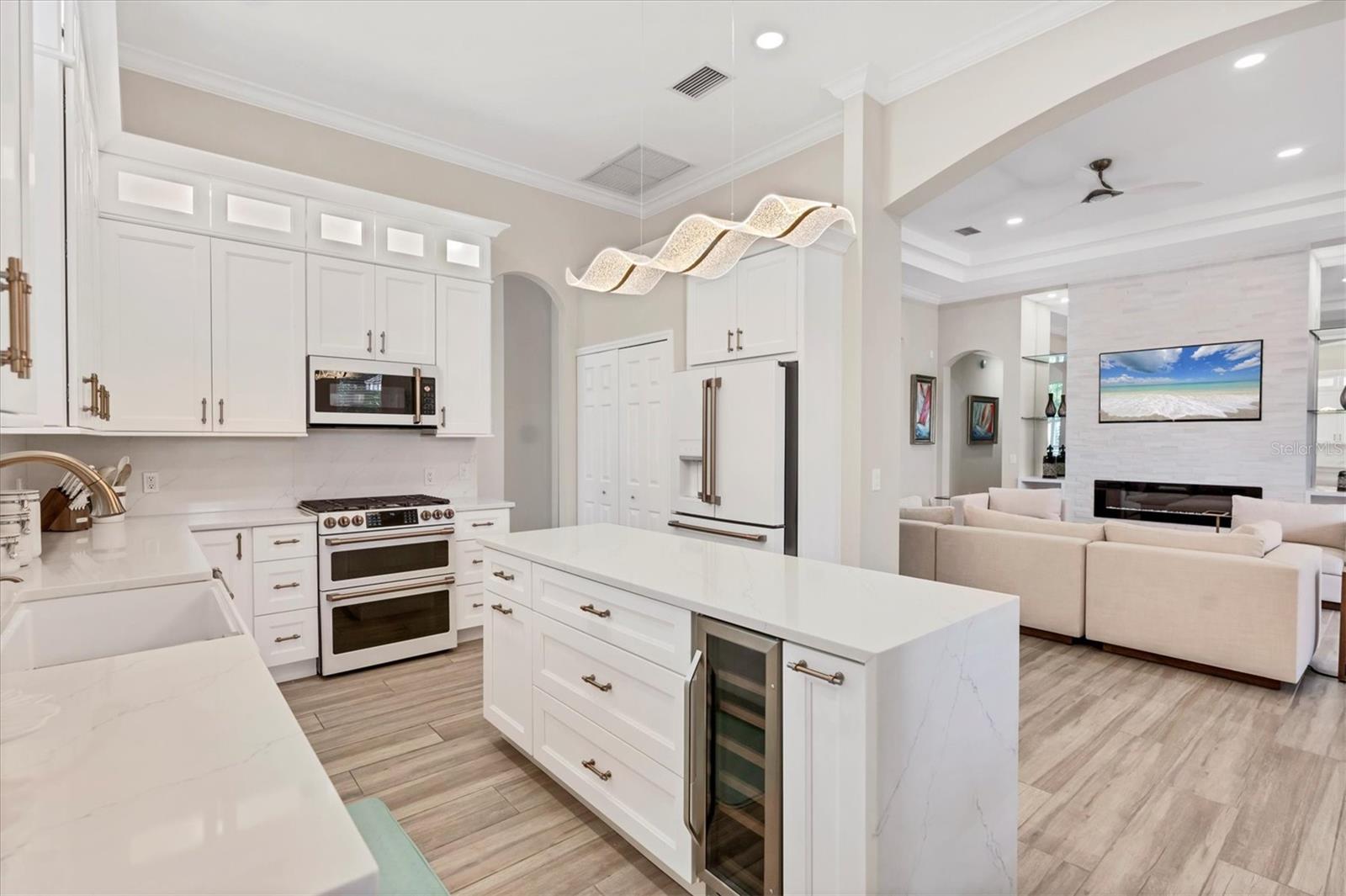 LAKEWOOD RANCH COUNTRY CLUB - Residential