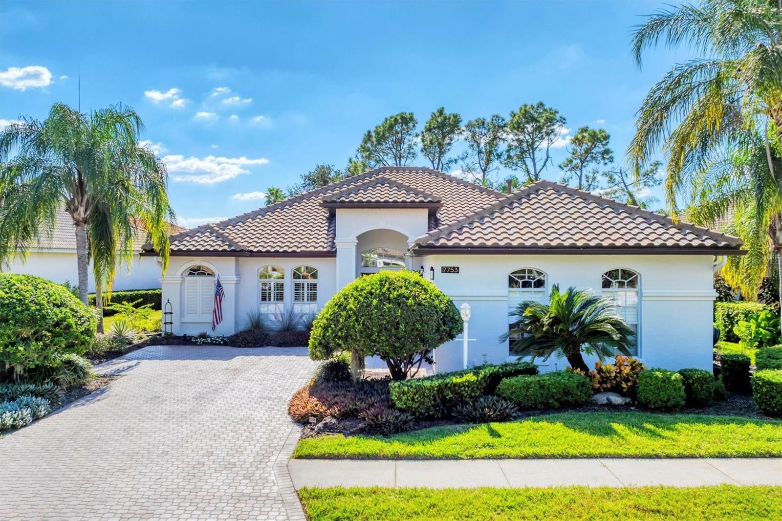 LAKEWOOD RANCH COUNTRY CLUB - Residential
