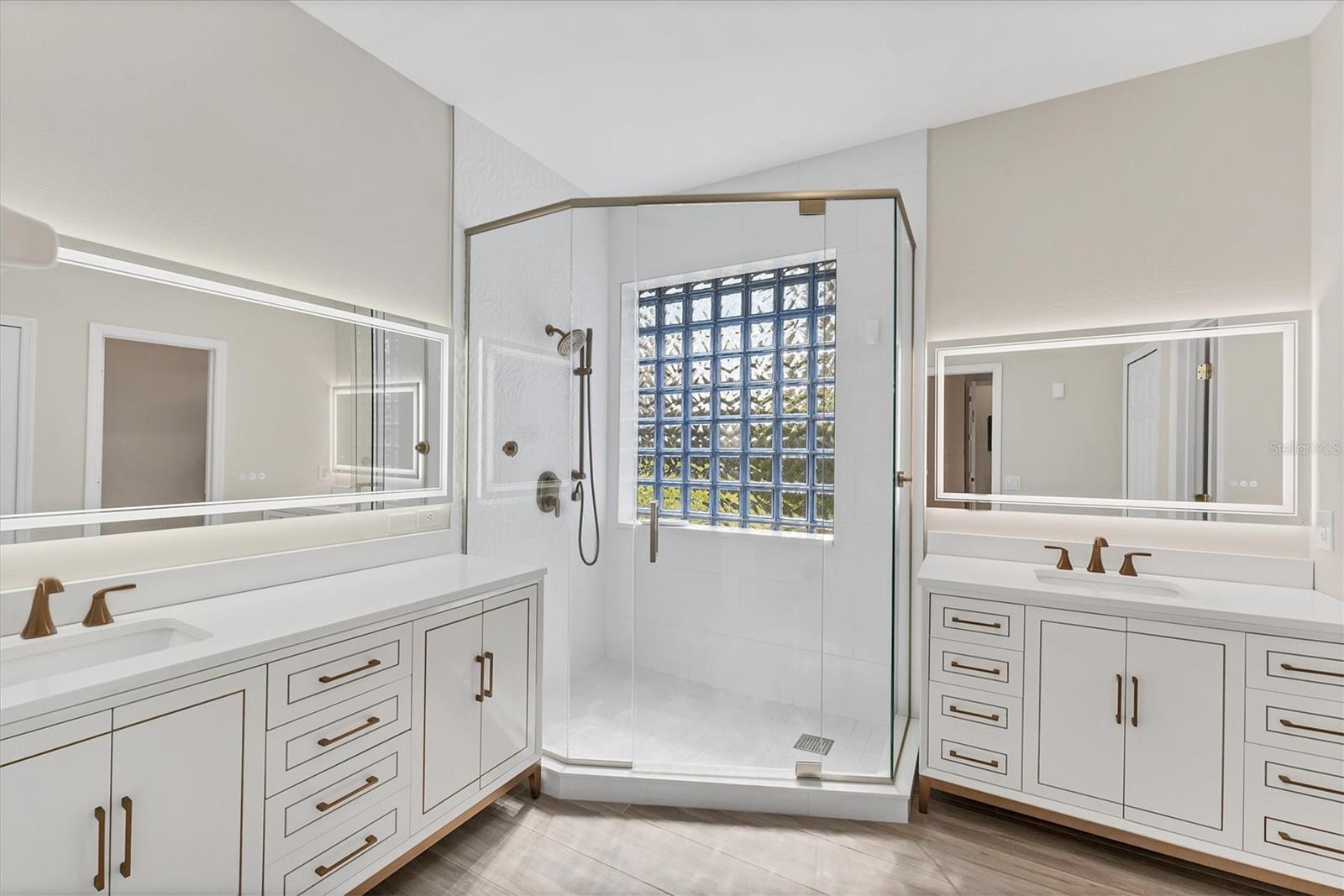 LAKEWOOD RANCH COUNTRY CLUB - Residential