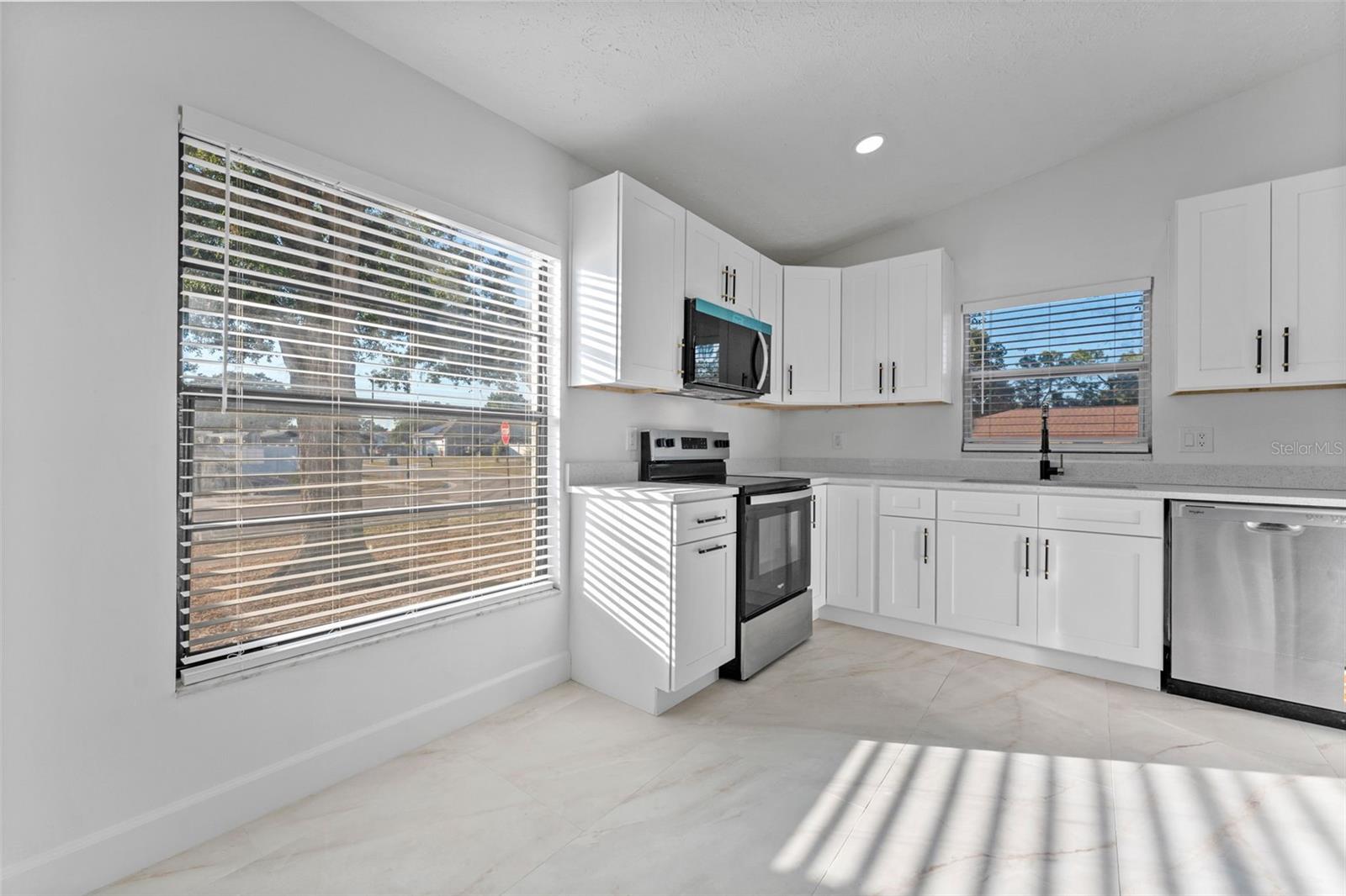 LOGAN GATE VILLAGE UNIT 1 - Residential