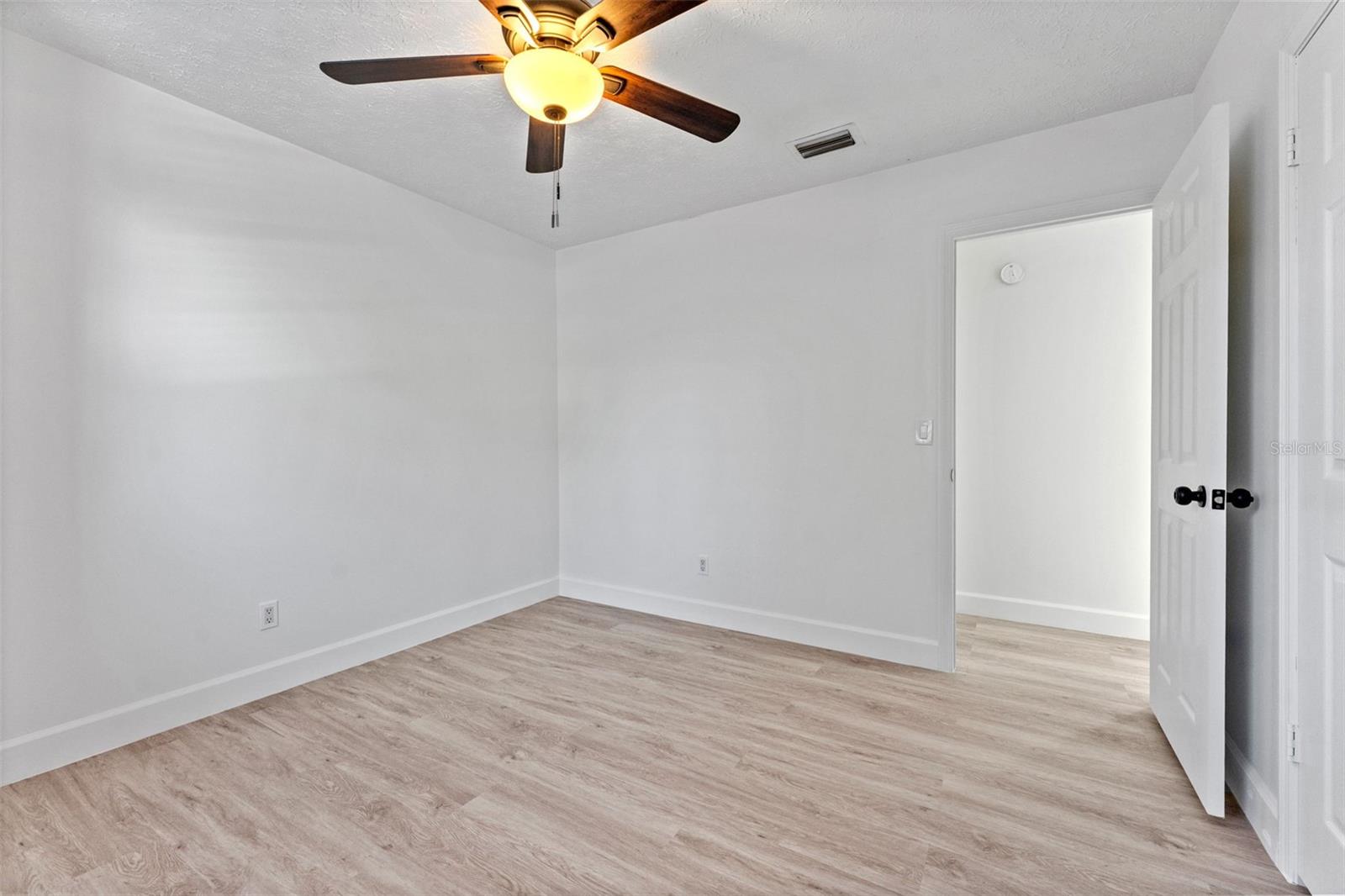 LOGAN GATE VILLAGE UNIT 1 - Residential