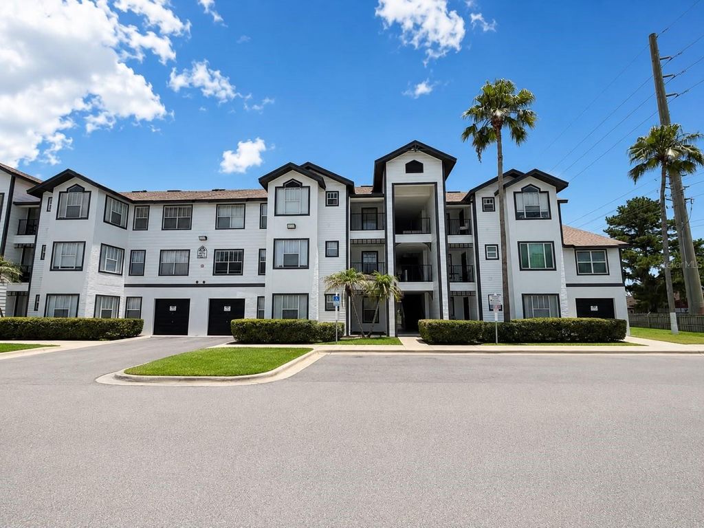 Photo of 2217 Grand Cayman Court #1223, Kissimmee, FL 34741 (MLS # S5153437)