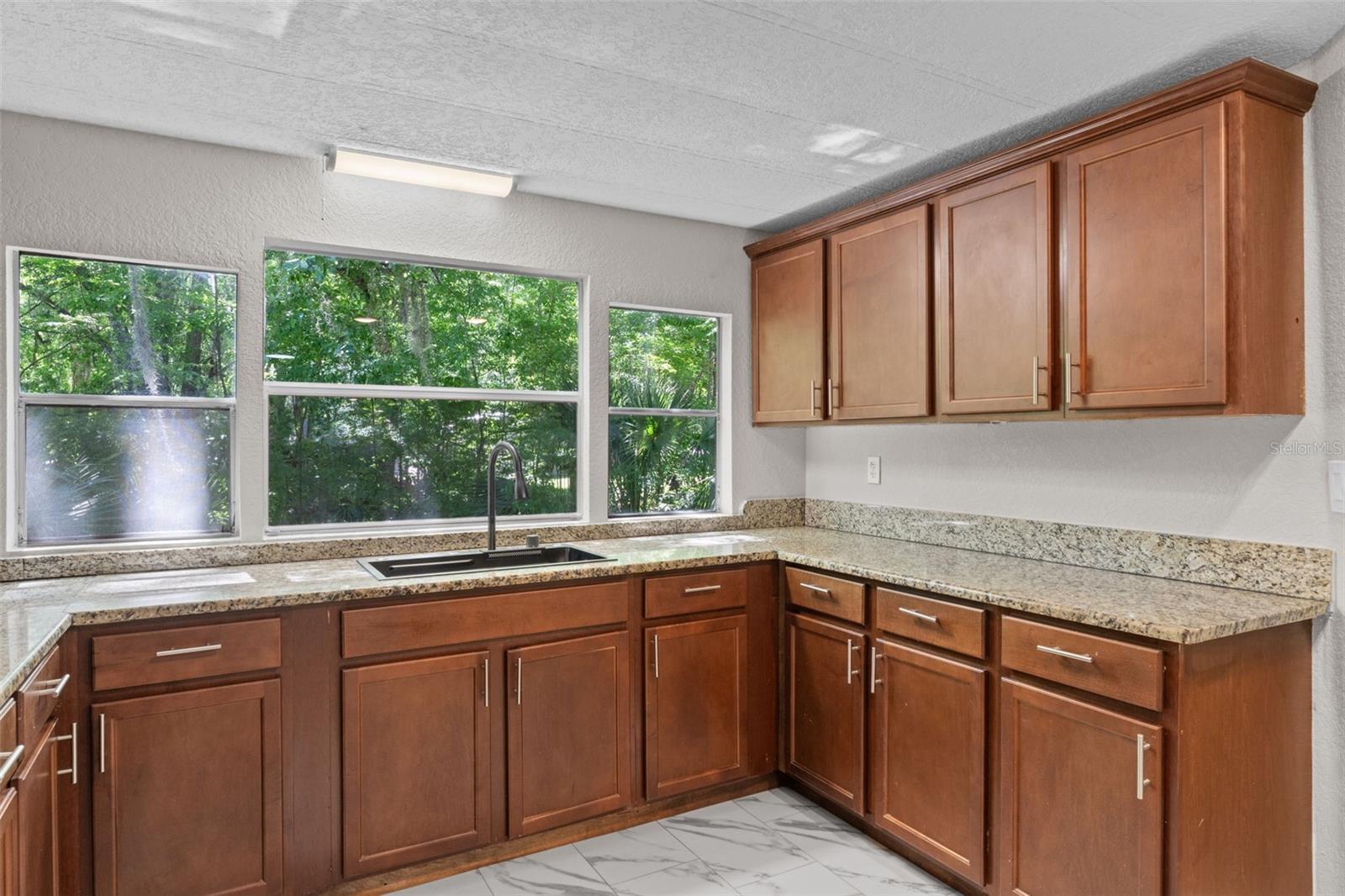 OLIVE PALM COMMUNITY - Residential