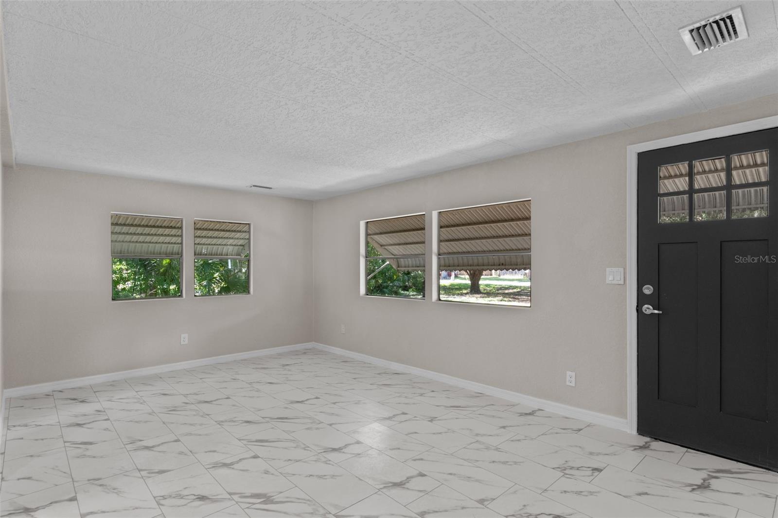 OLIVE PALM COMMUNITY - Residential