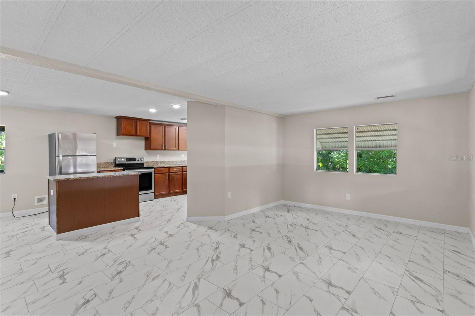 OLIVE PALM COMMUNITY - Residential