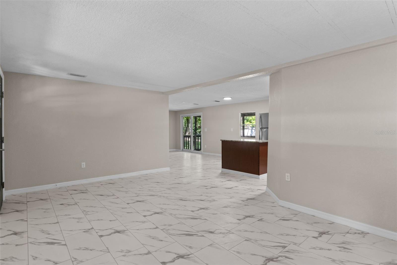 OLIVE PALM COMMUNITY - Residential