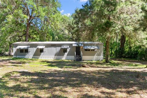 Photo of 3547 Cr 405, Lake Panasoffkee, FL 33538 (MLS # G5109899)