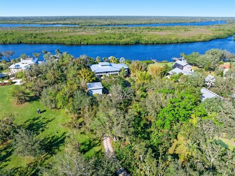 A home in PUNTA GORDA