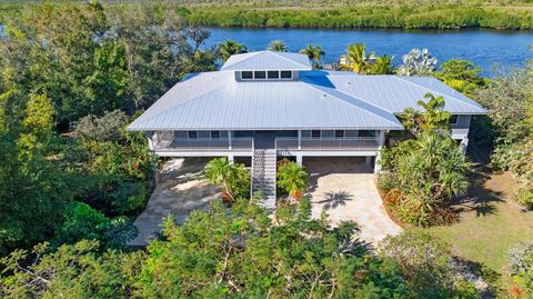 A home in PUNTA GORDA