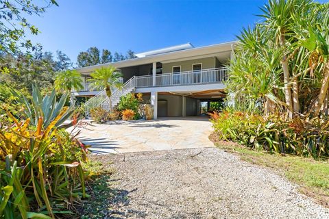 A home in PUNTA GORDA