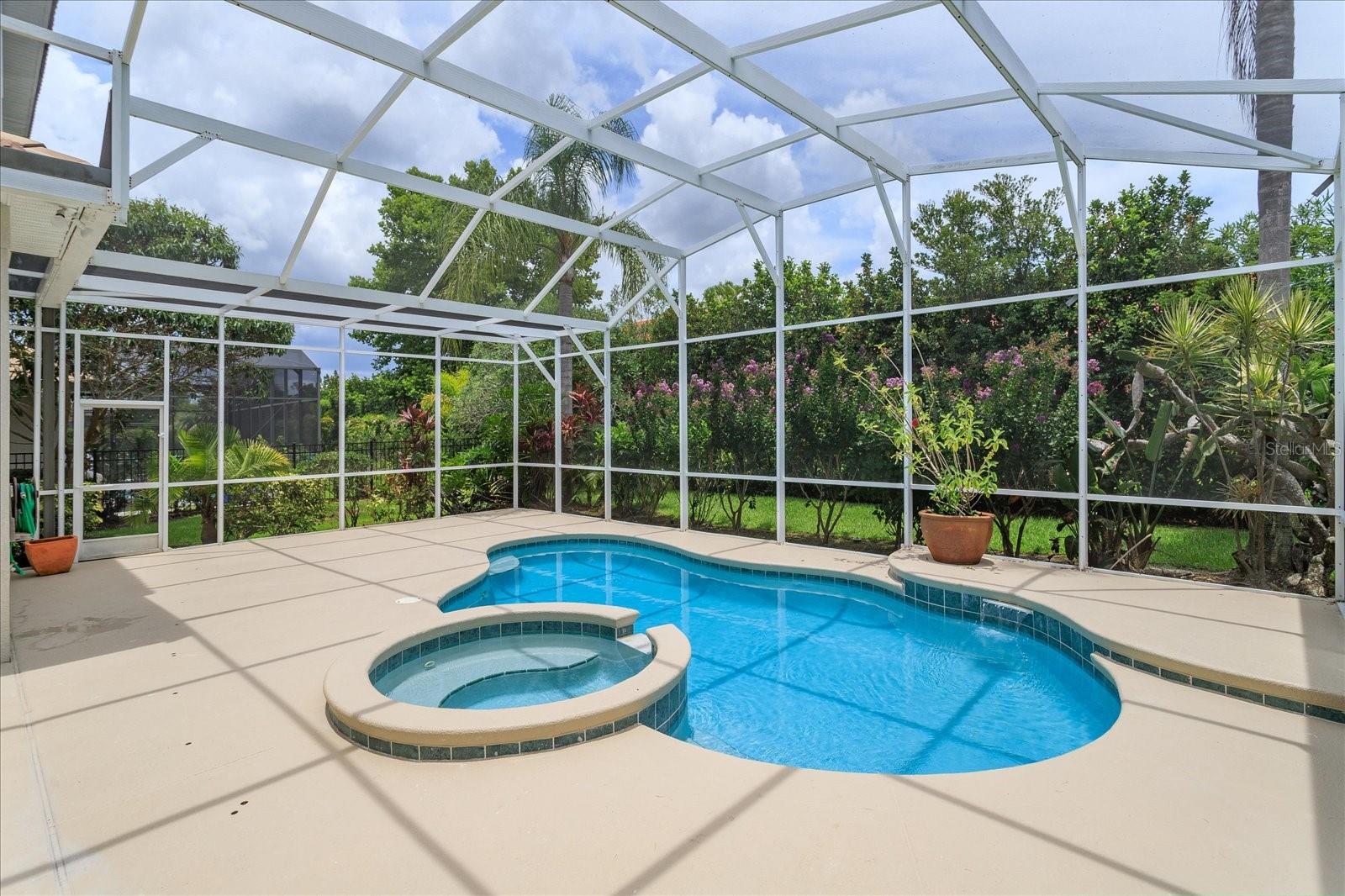 11445 VICOLO LOOP