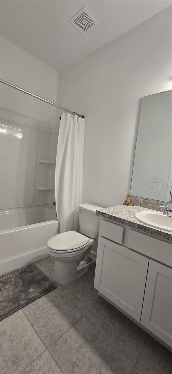 MABEL PLACE - Residential Lease