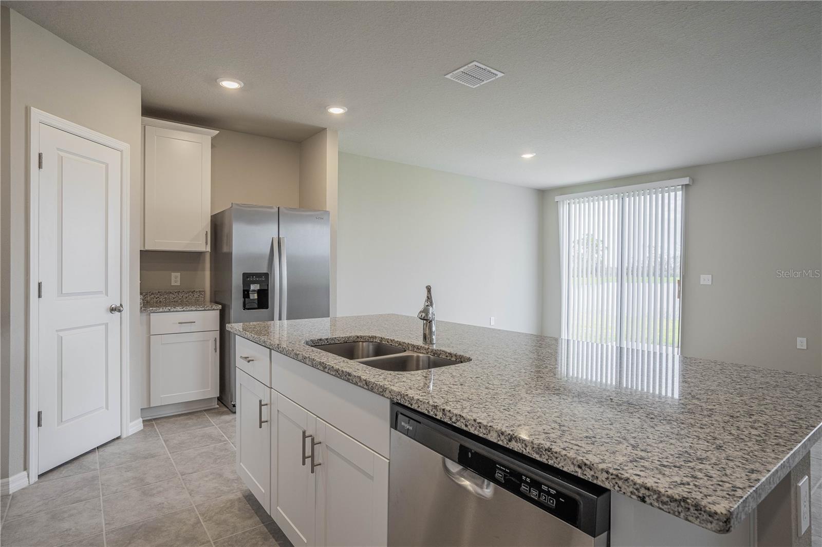 RESERVE/VAN OAKS PH 1 - Residential Lease