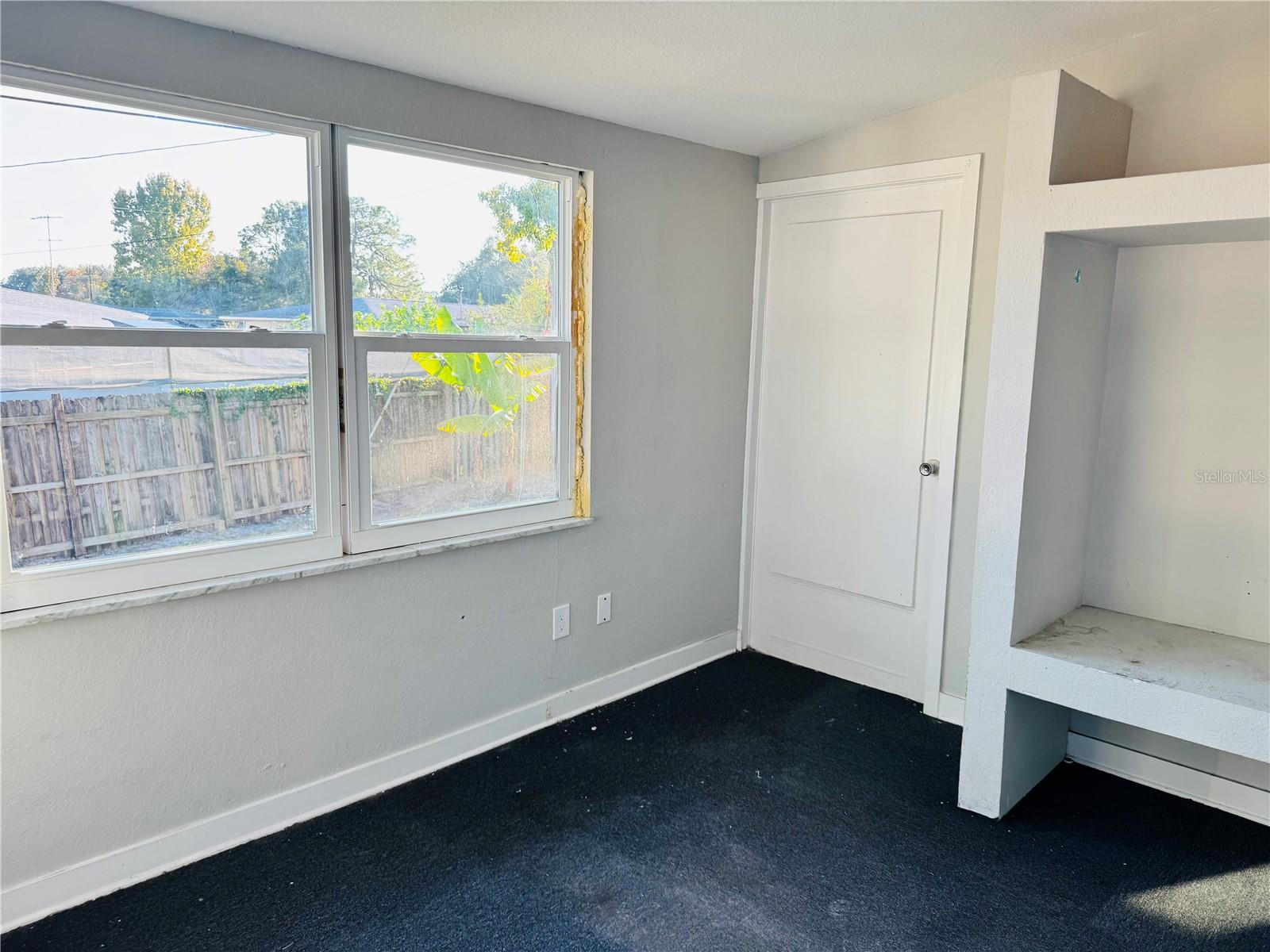 DELTONA LAKES UN 30 - Residential