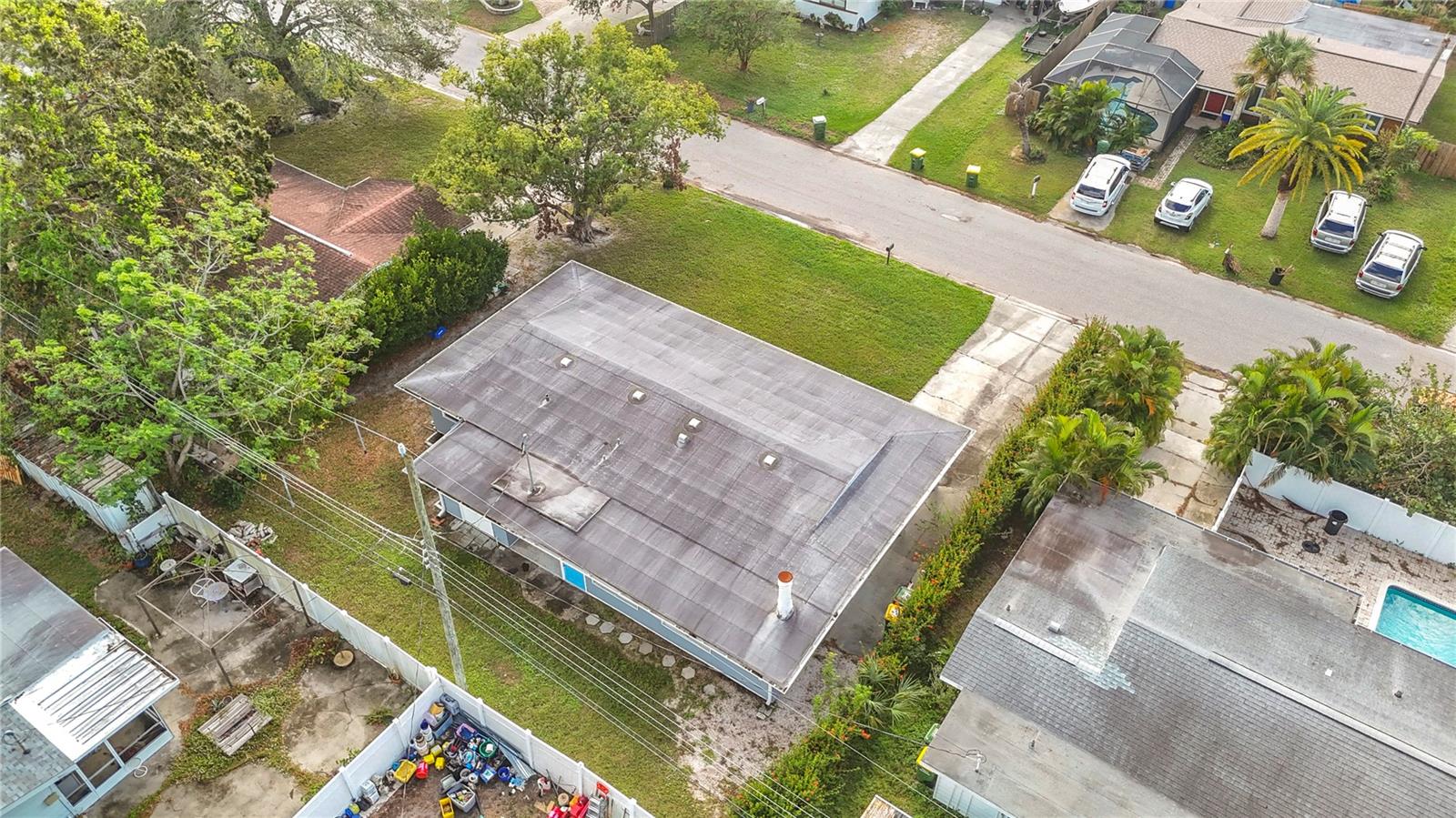 PATRICIA MANOR - Residential