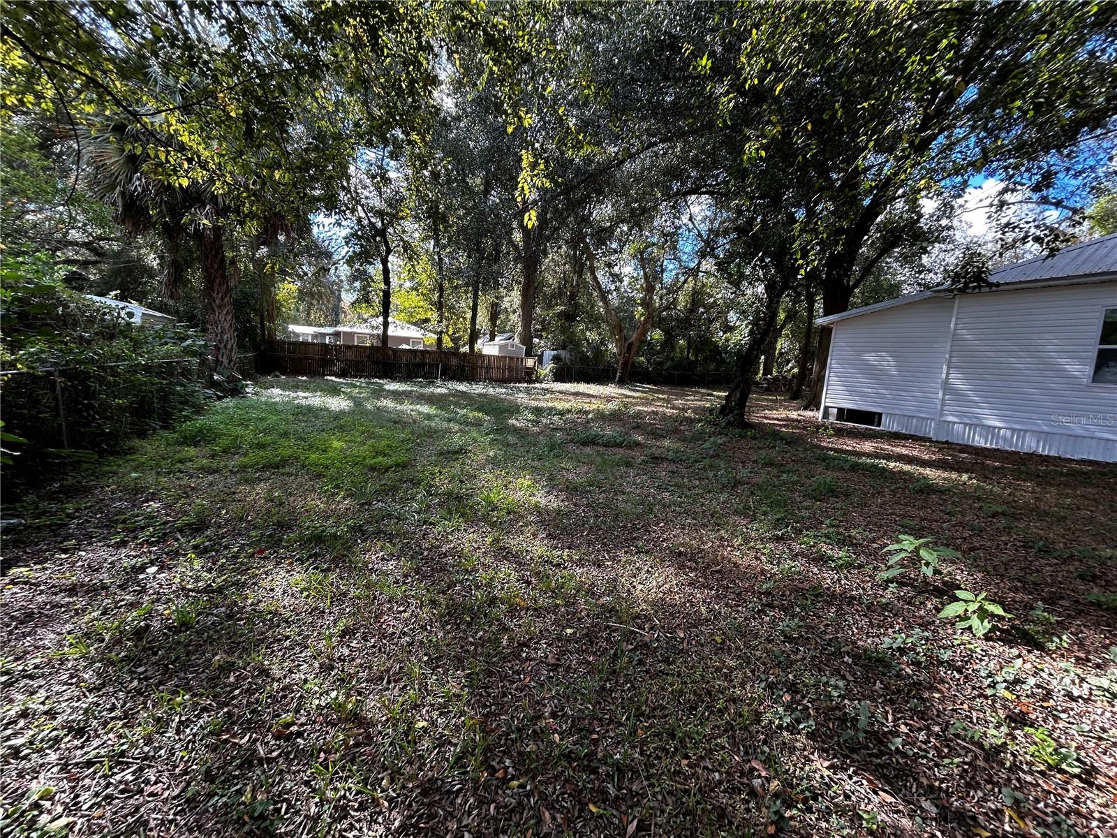 CLARKES 1ST ADD TO ALACHUA - Residential