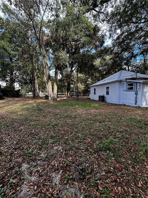 A home in ALACHUA