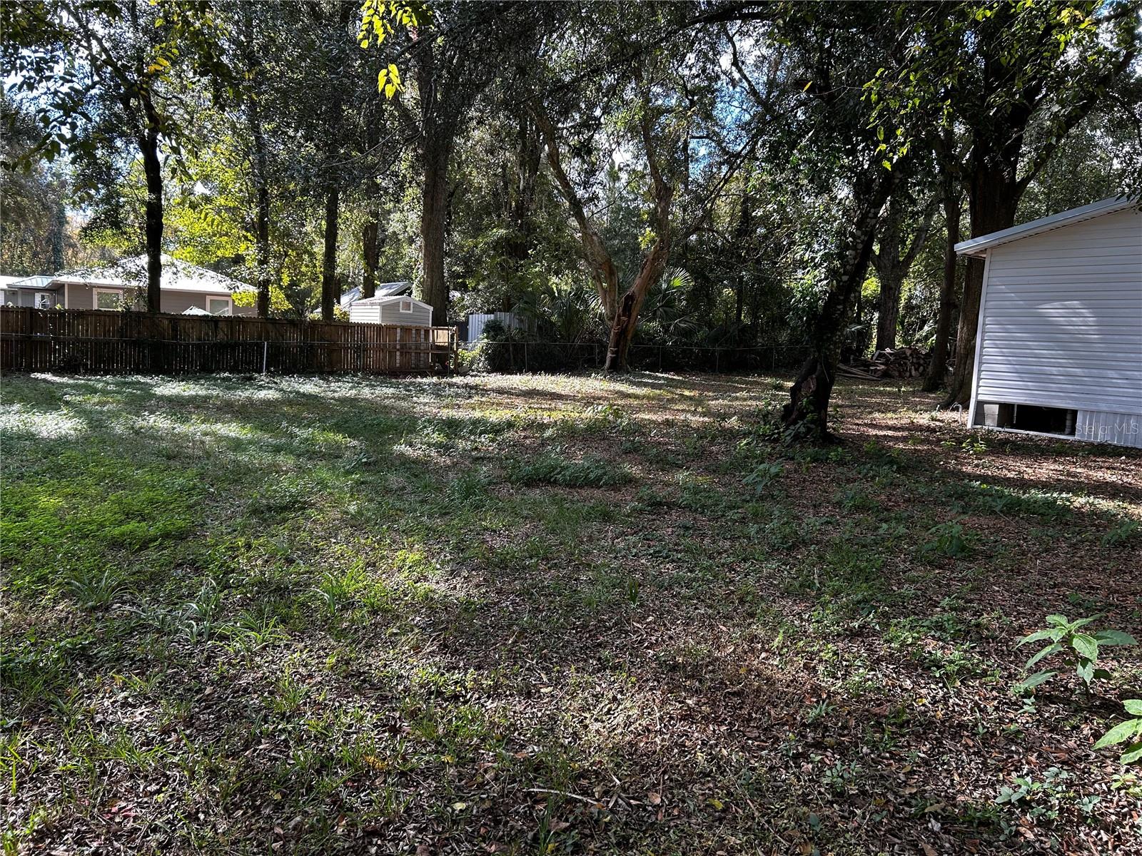 CLARKES 1ST ADD TO ALACHUA - Residential