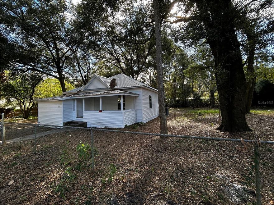 This beautiful house has been fully and legally renovated, including a new metal roof, siding, and windows. Inside, enjoy a brand-new kitchen with modern cabinets and countertops, as well as updated bathrooms. 
Additional upgrades include a new electrical panel, updated plumbing, and new AC ducts. For added efficiency, the attic has been fitted with new insulation. This home also features new interior and exterior doors and hardware. 
All renovations were completed with city permits. This is an incredible opportunity to own a house on a rare three-lot parcel, with the potential to separate one lot according to city regulations.