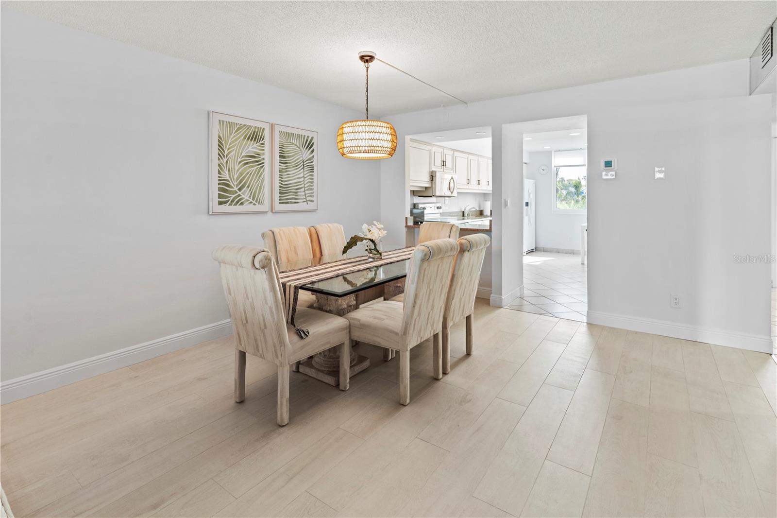 BAYPORT BCH & TEN PH D - Residential Lease