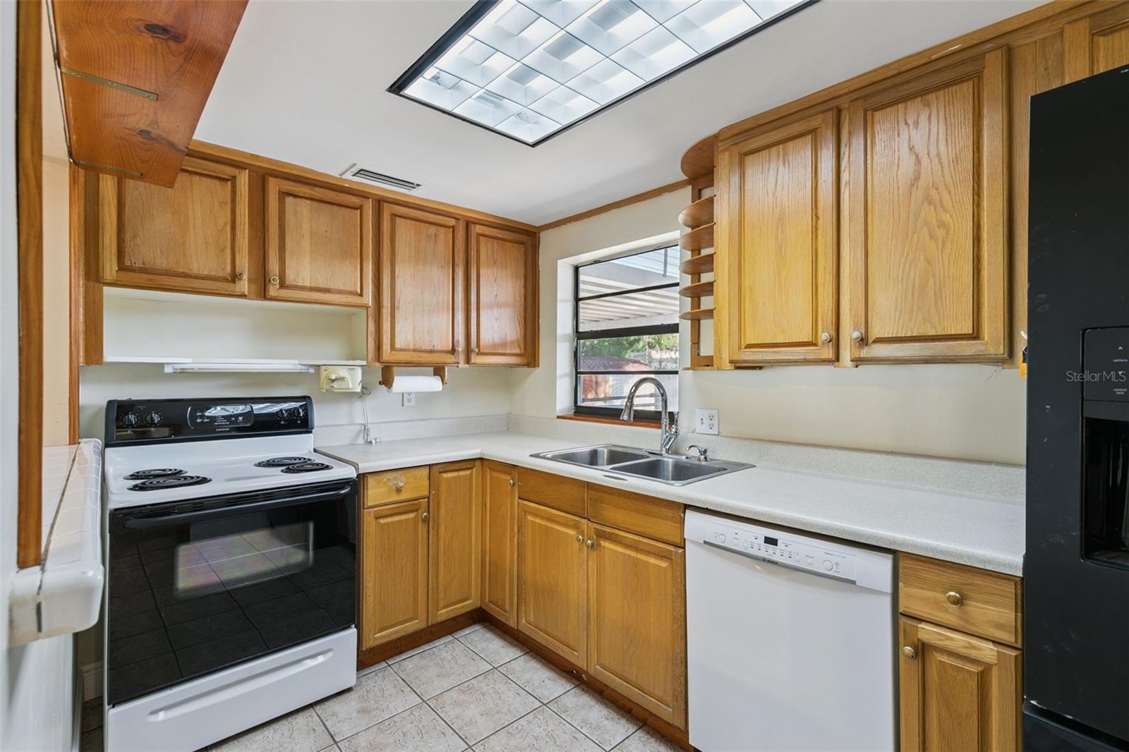 AZALEA PARK REP - Residential