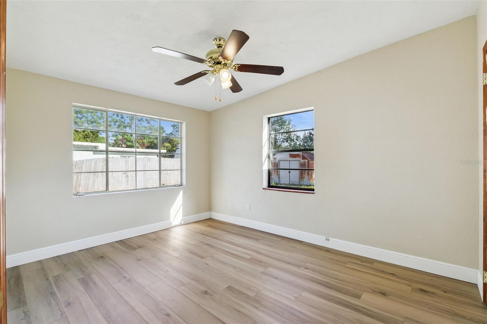 AZALEA PARK REP - Residential