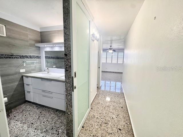 URB. MIRADERO - Residential