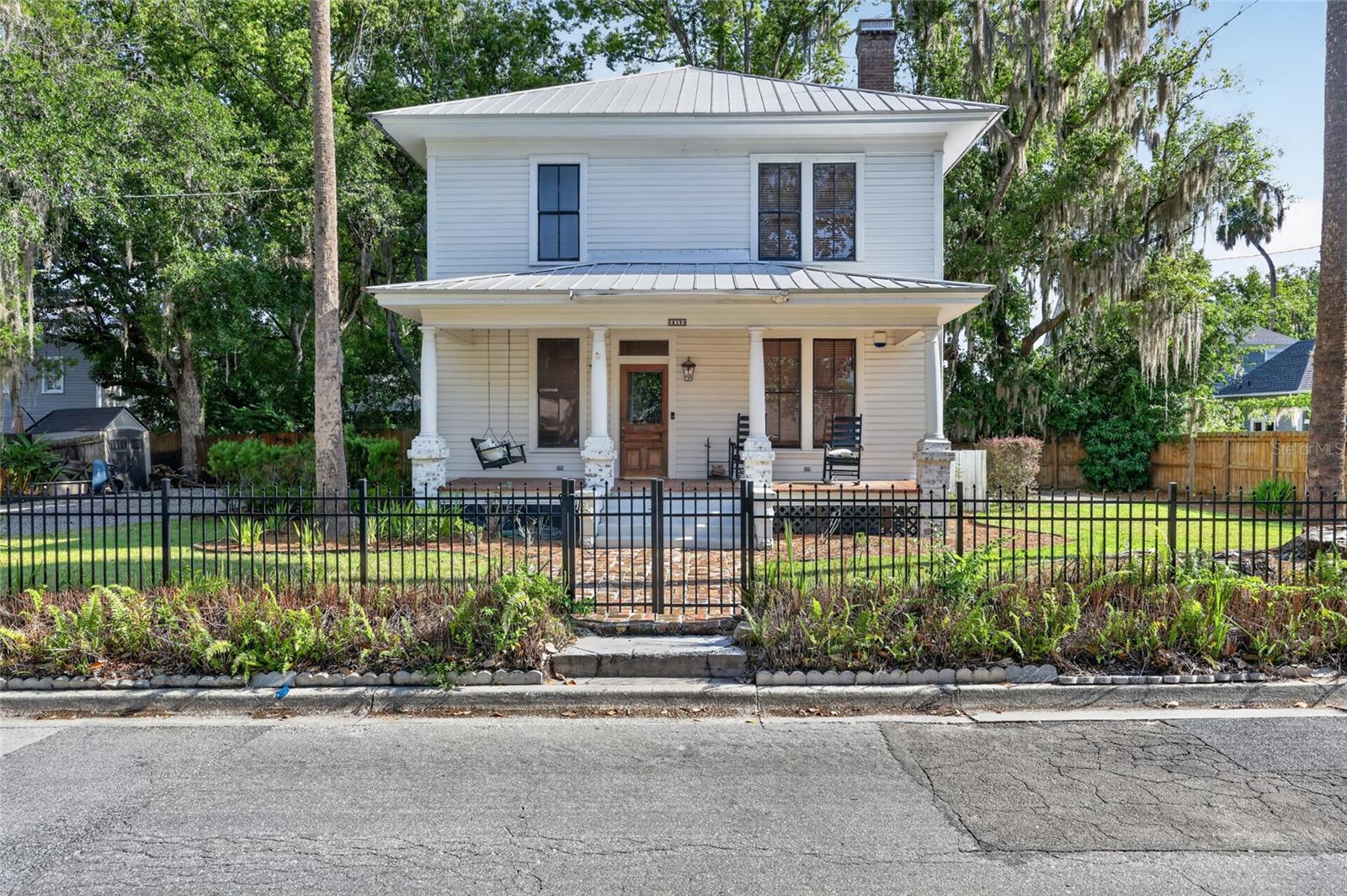 819 SE 2ND STREET