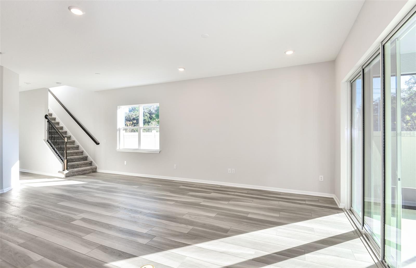 1539 HARTRIDGE COURT